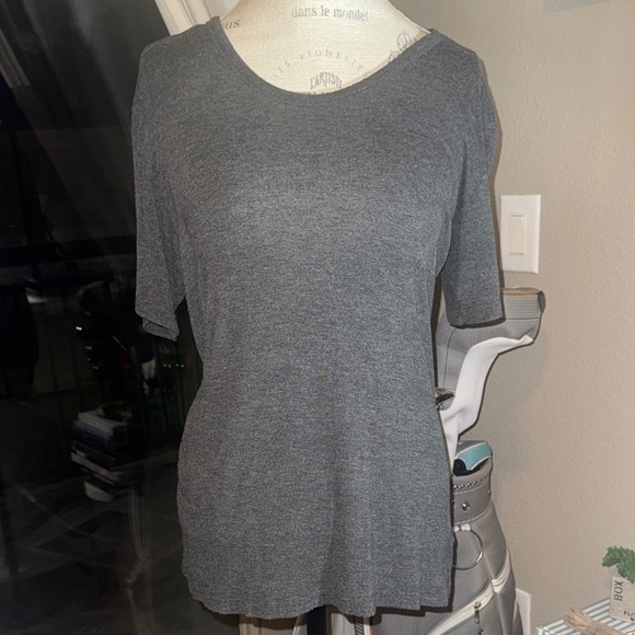 Zenana Outfitters Tops - Zenana Outfitters Charcoal Shortsleeve Tee Casual Oversized Soft Vintage Shirt S